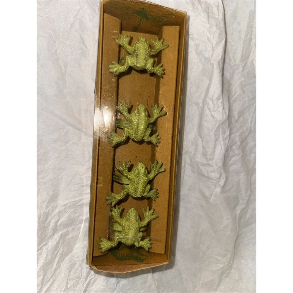 Ancient Graffiti Cast Brass Frog Napkin Rings Set of 4 Nature Inspired Whimsical